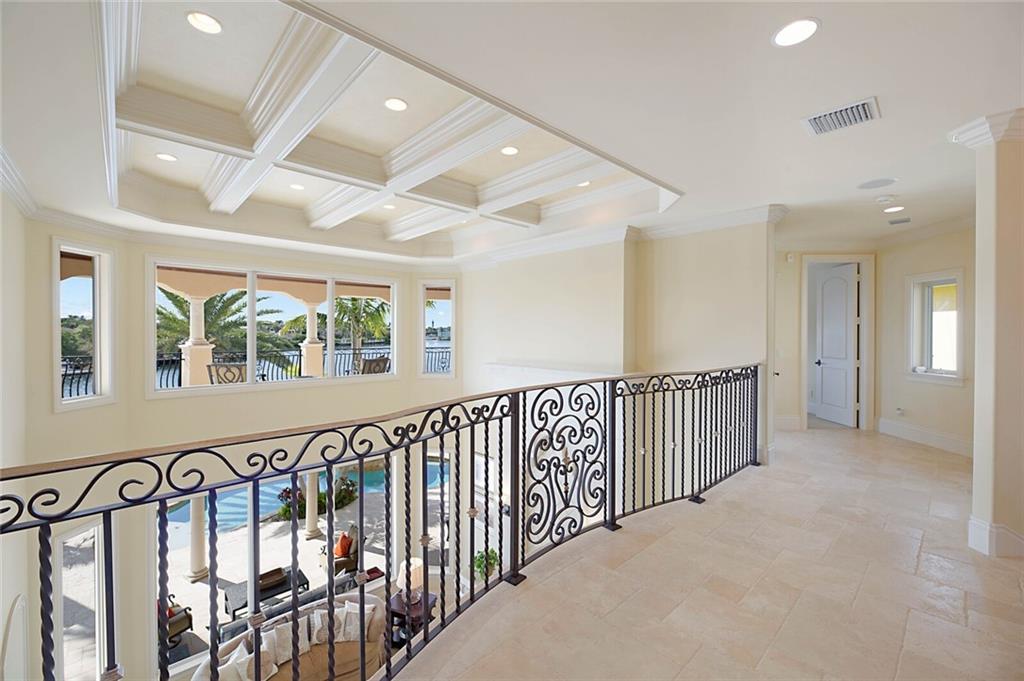 Lake Placid 35-23 B - Residential