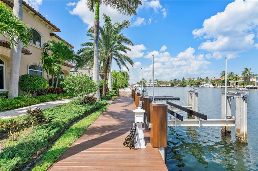 Lake Placid 35-23 B - Residential