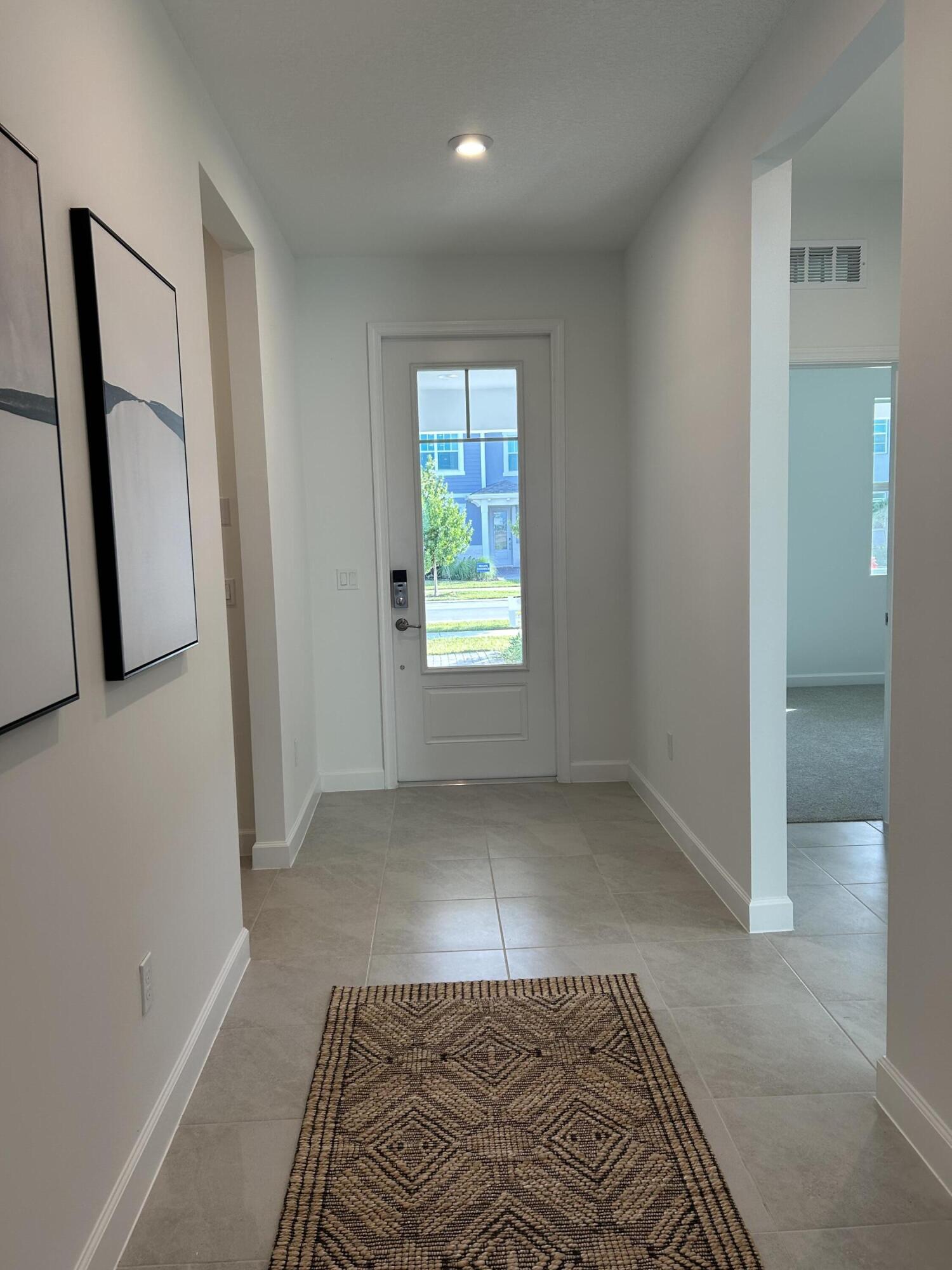 CADENCE - Residential Lease