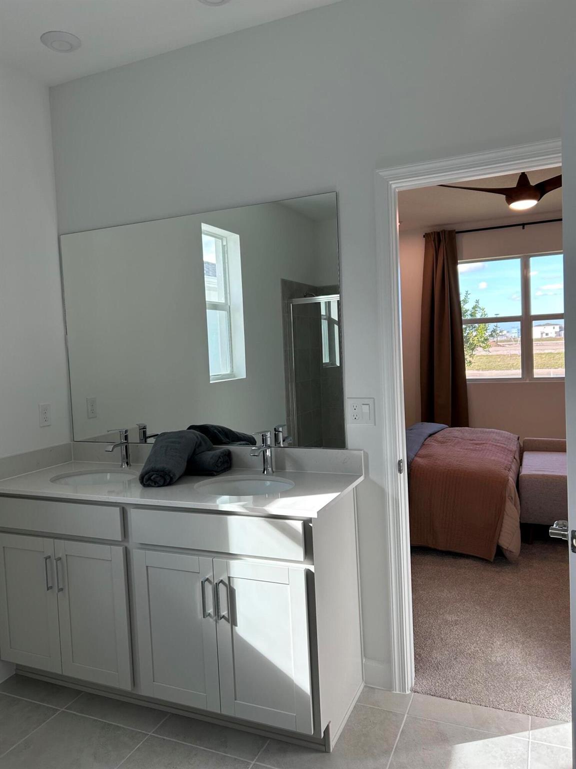 CADENCE - Residential Lease