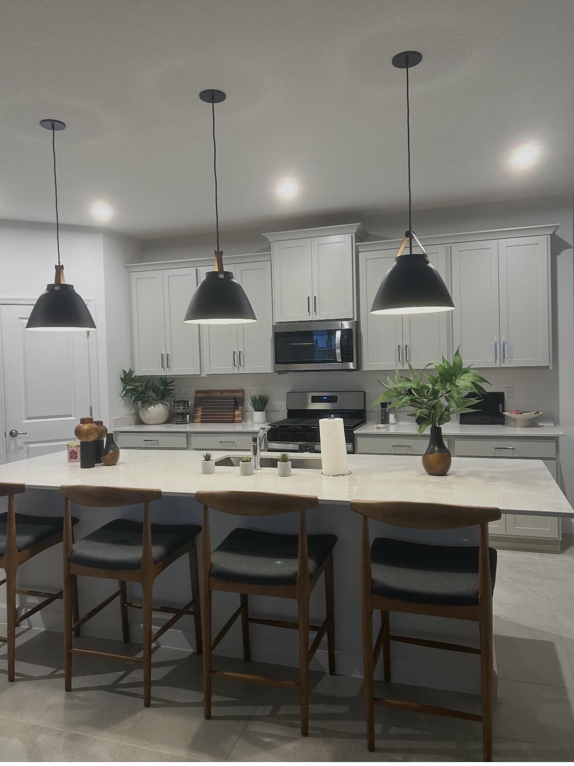 CADENCE - Residential Lease