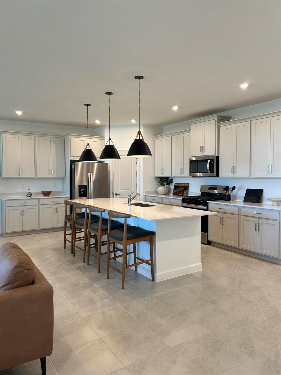 CADENCE - Residential Lease