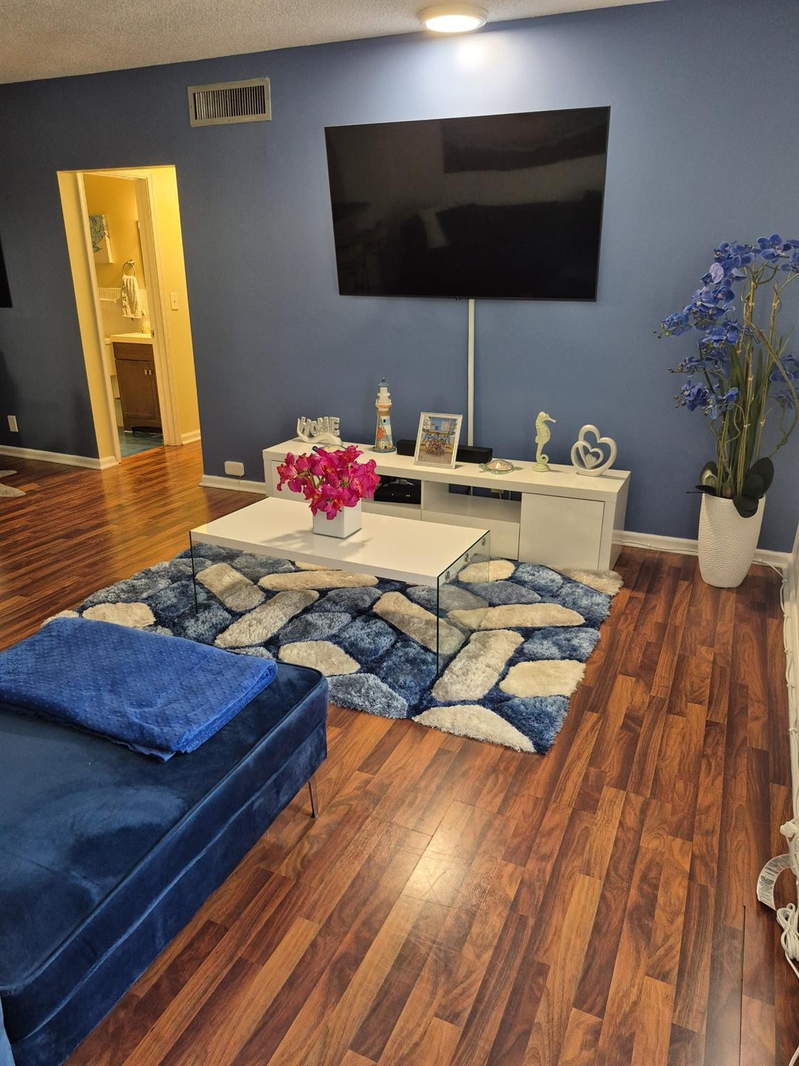 Imperial Point Colonnades - Residential Lease