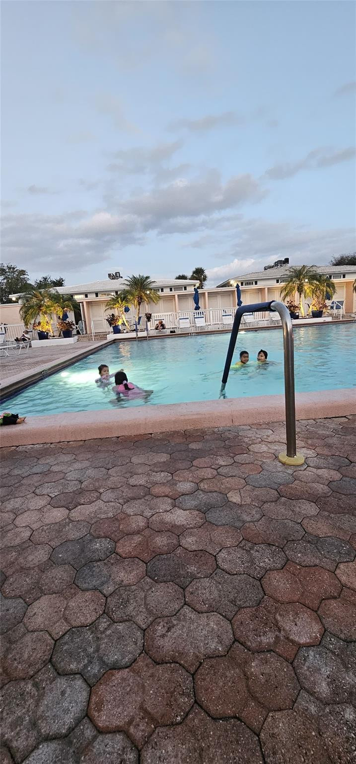 Imperial Point Colonnades - Residential Lease