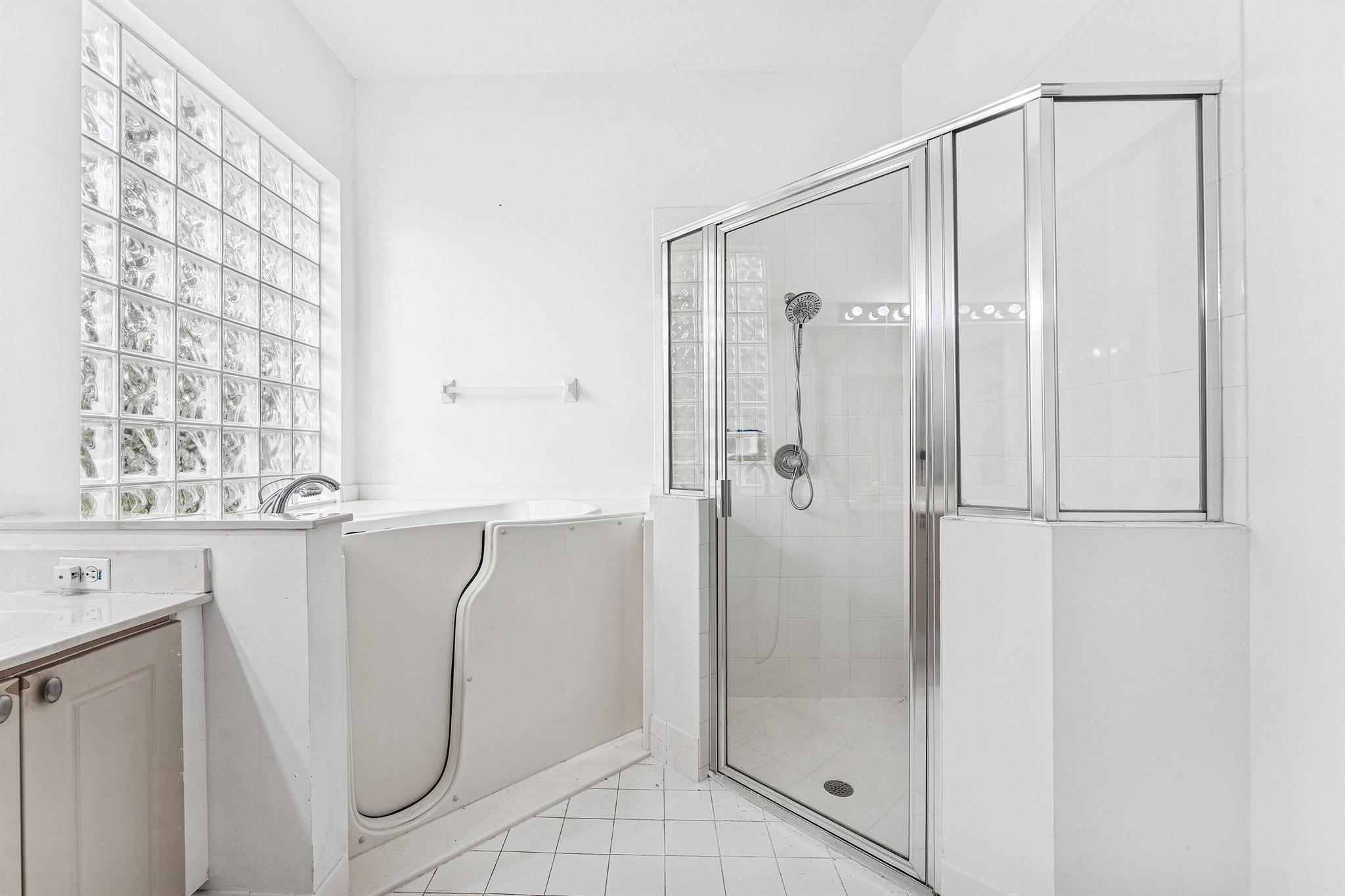 LOXAHATCHEE - Residential