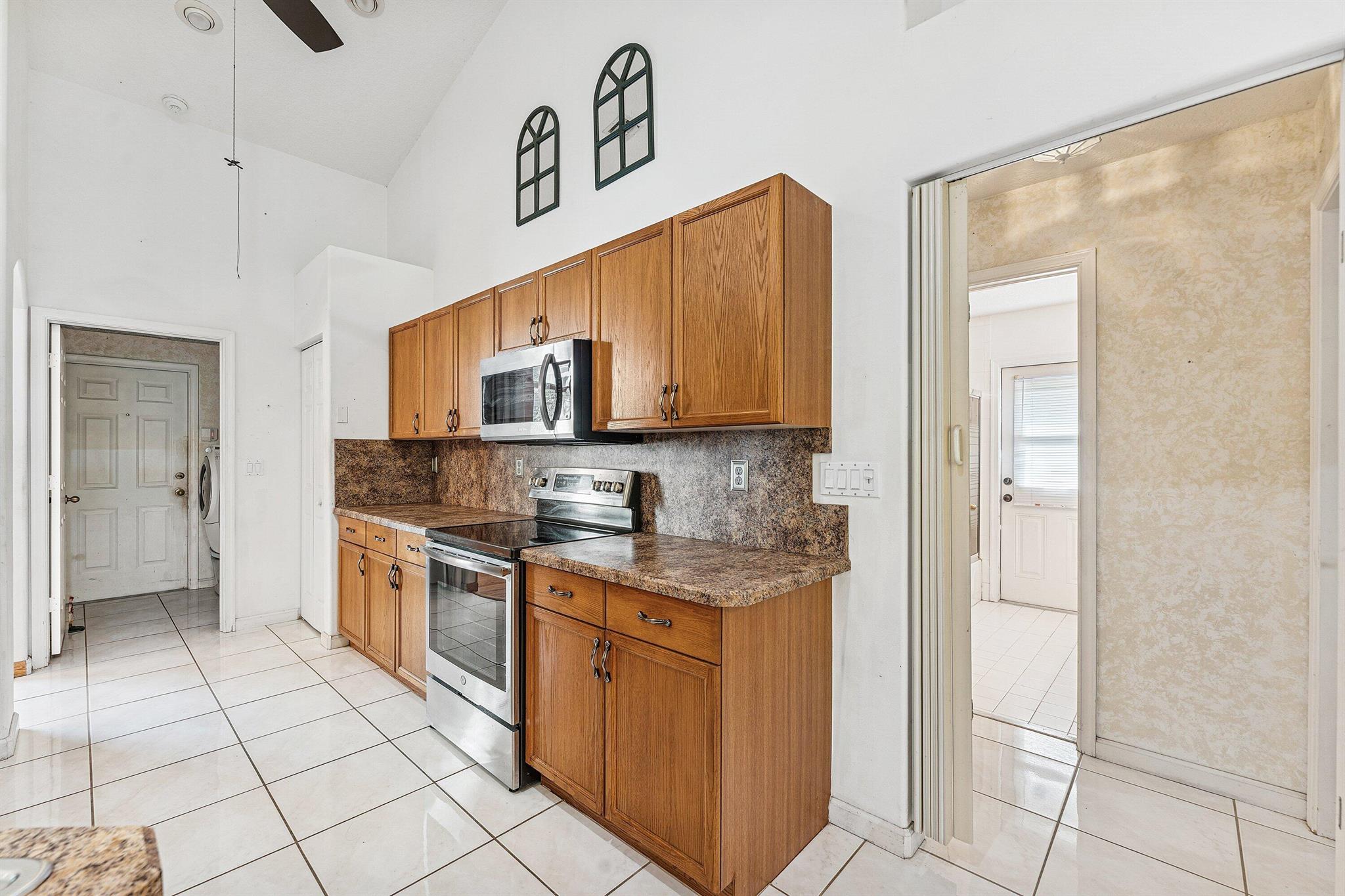 LOXAHATCHEE - Residential