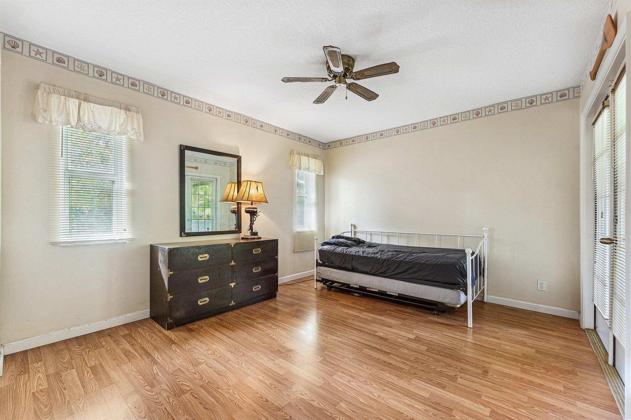 LOXAHATCHEE - Residential