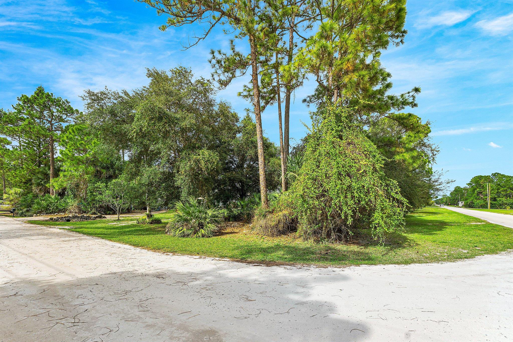 LOXAHATCHEE - Residential