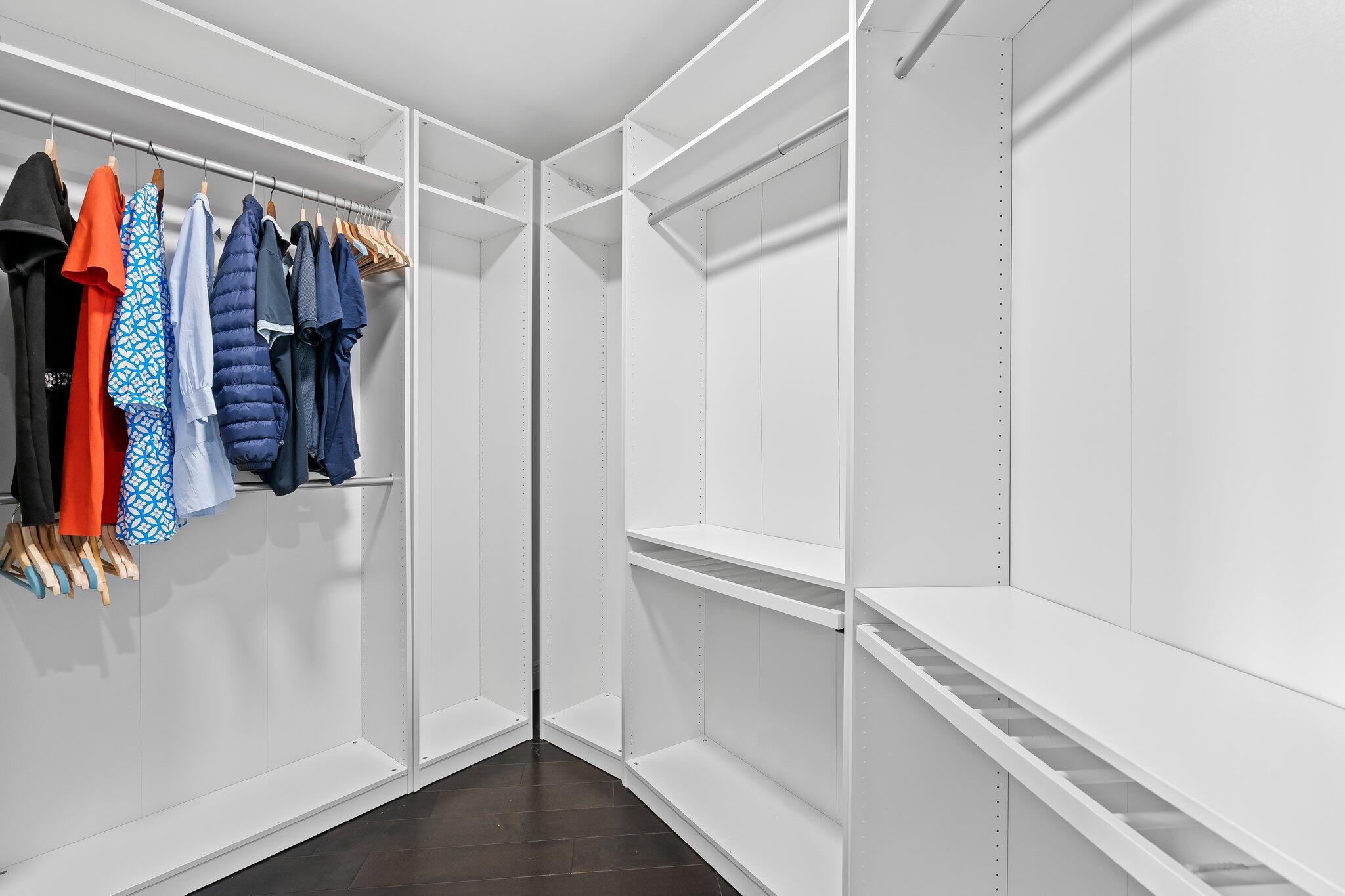 Metropolitan Condo - Residential Lease