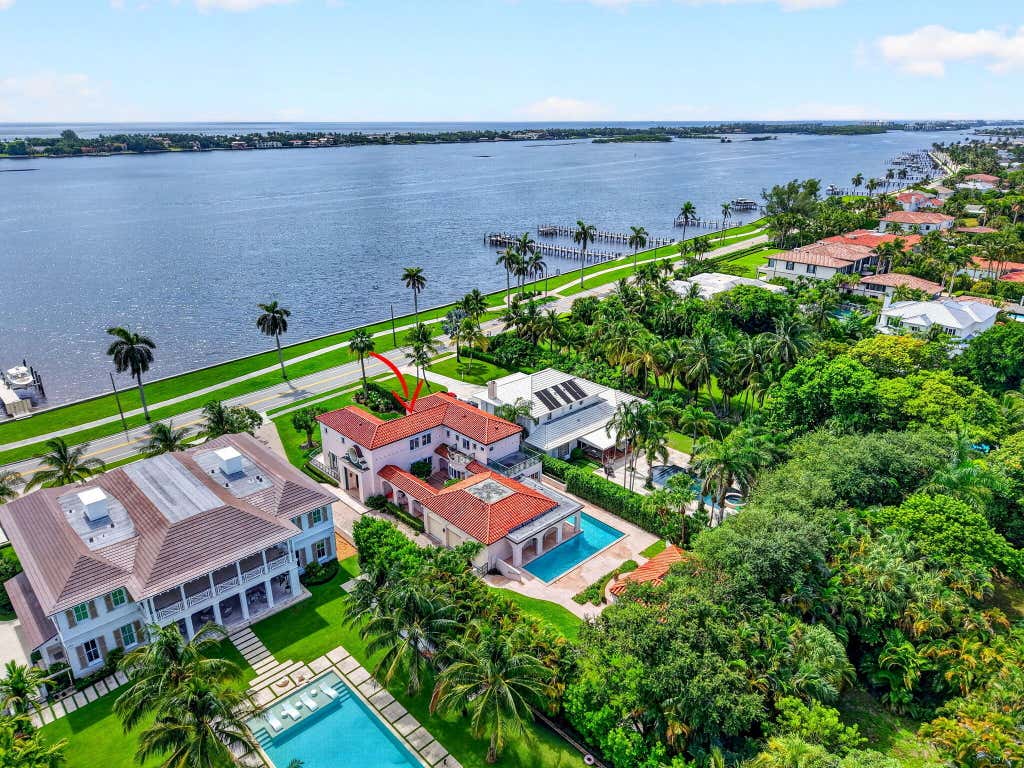 Photo of 5011 S FLAGLER Drive, West Palm Beach, FL 33405 (MLS # B26061793)