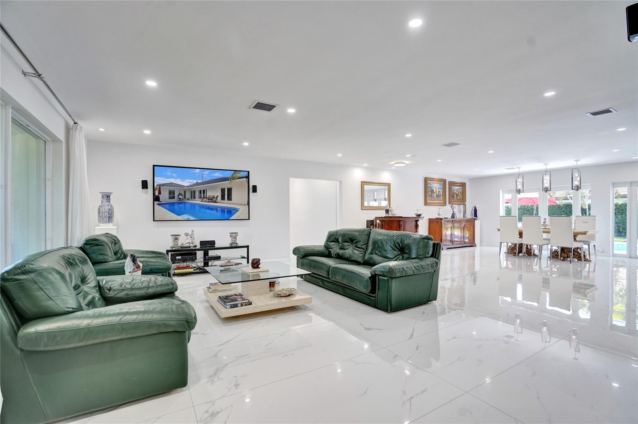 4030 Bayview Drive