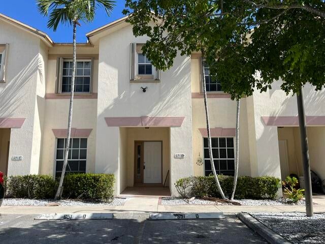 Photo of 651 S SWINTON Avenue #D, Delray Beach, FL 33444 (MLS # B26069457)