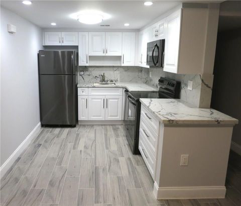 12 NE 19th Ct A105 Wilton Manors FL 33305