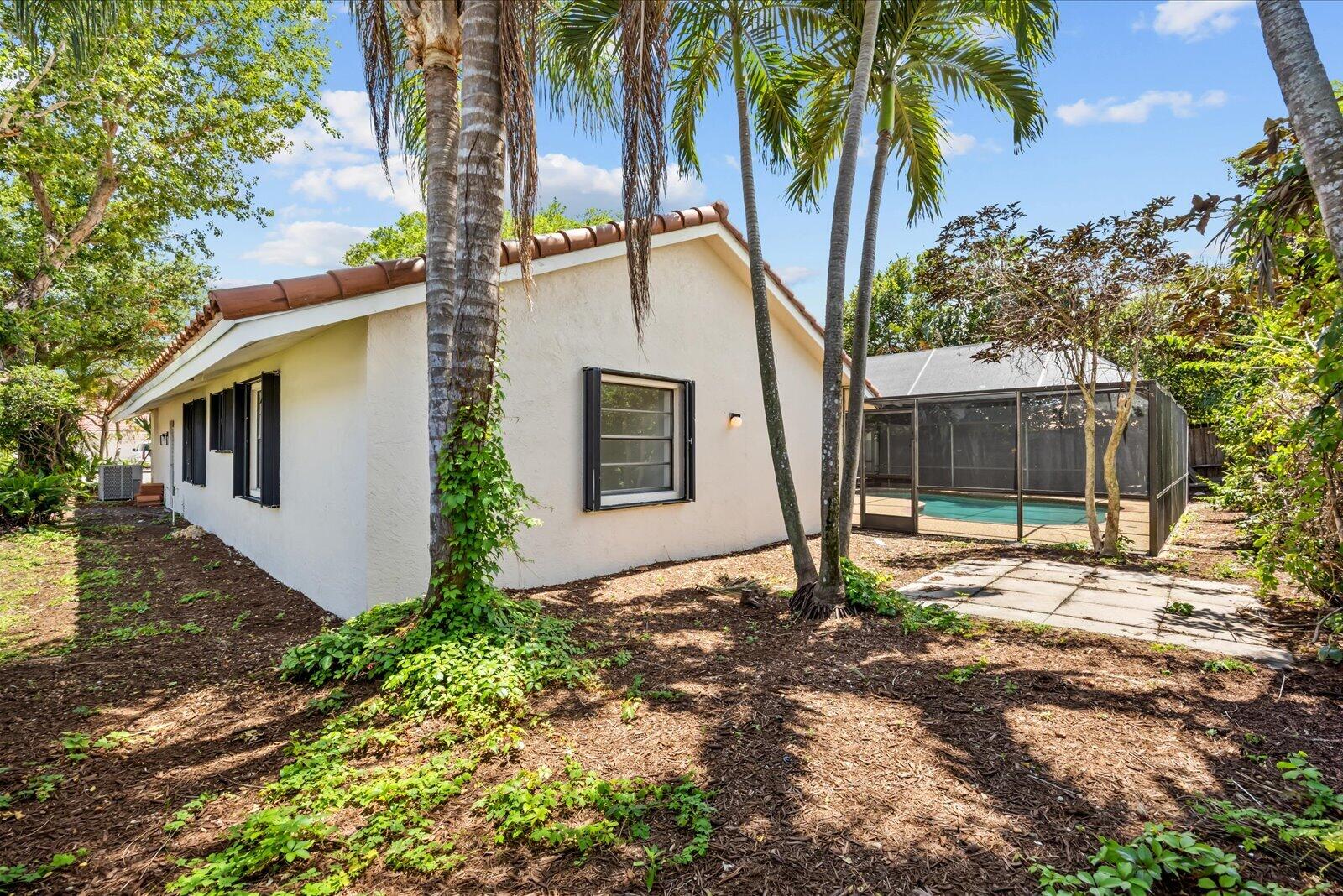 ESCONDIDO AT BOCA RATON 2 - Residential