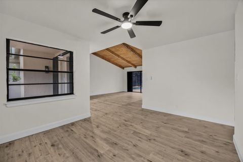 Tiny photo for 21143 N Escondido Way Way N, Boca Raton, FL 33433 (MLS # B26021804)
