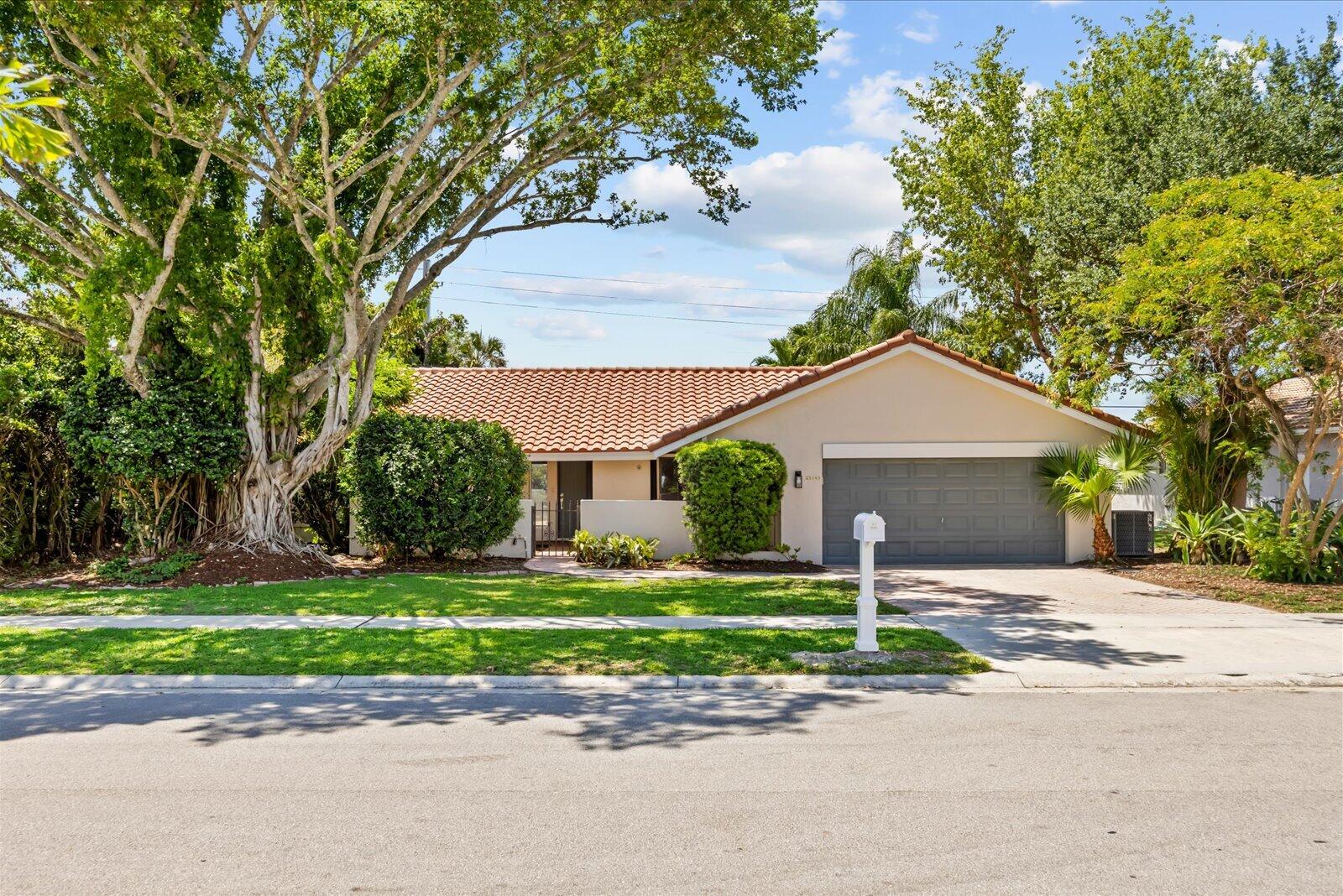 ESCONDIDO AT BOCA RATON 2 - Residential