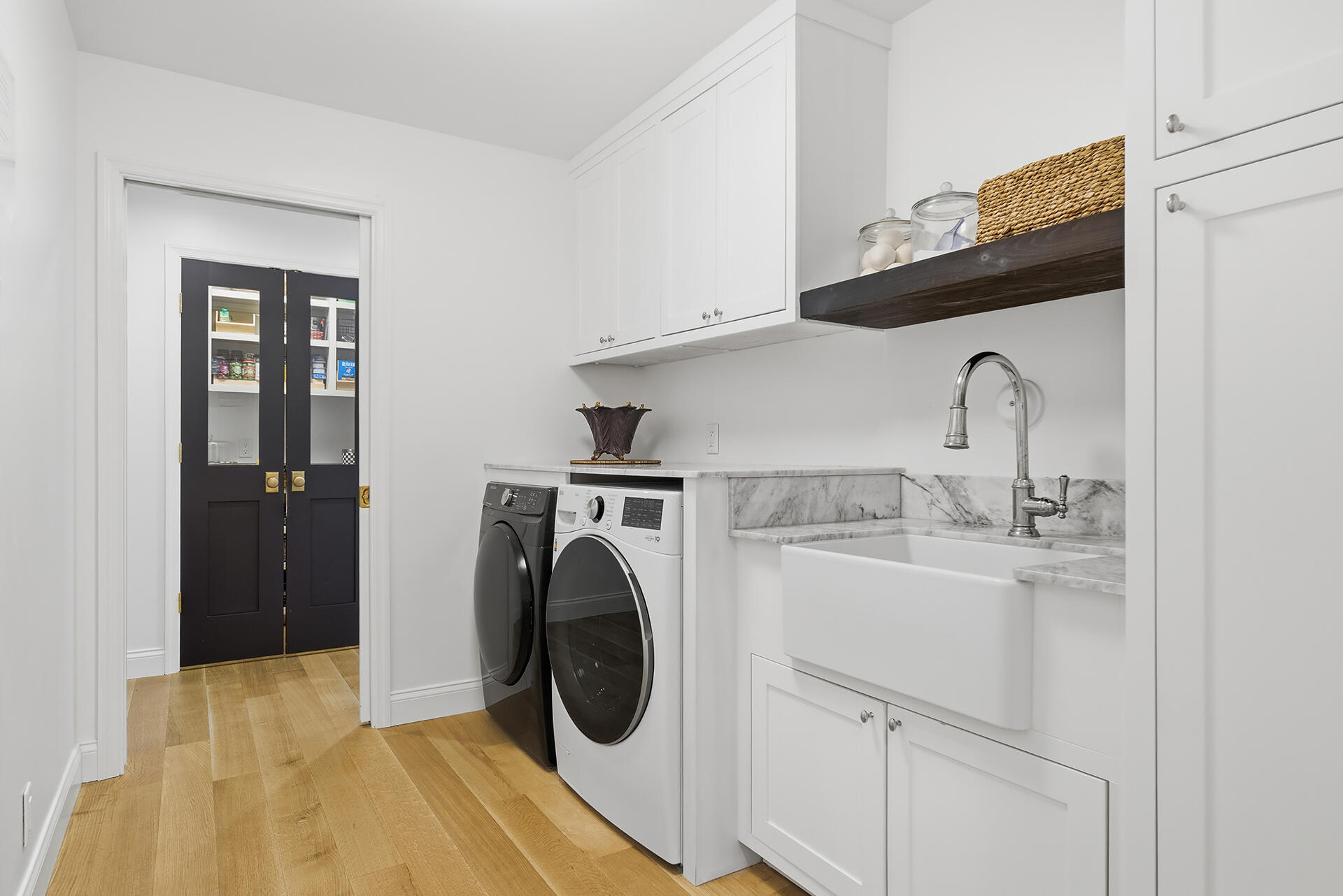 PRESIDENT COUNTRY CLUB 4 - Residential