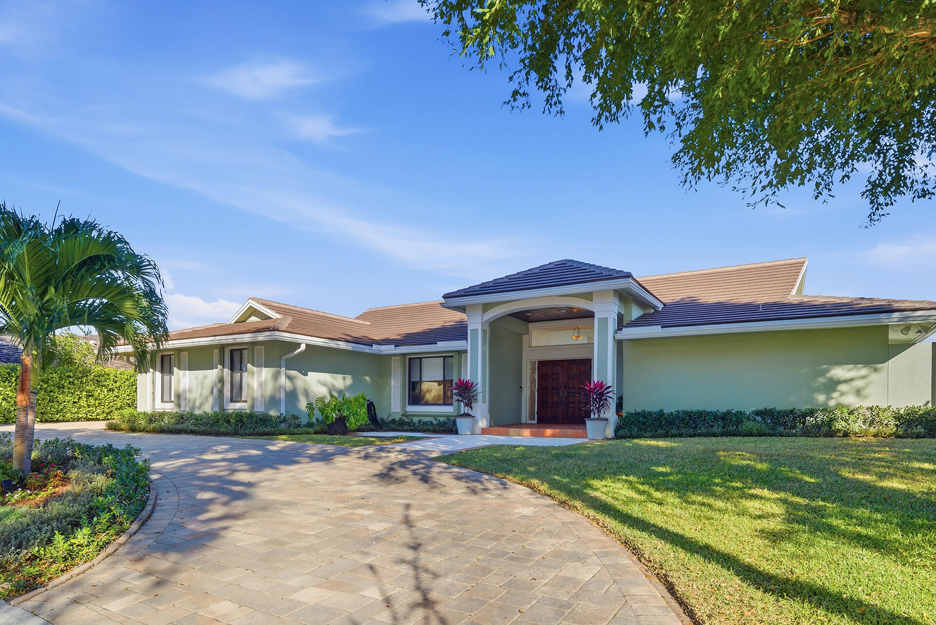 PRESIDENT COUNTRY CLUB 4 - Residential