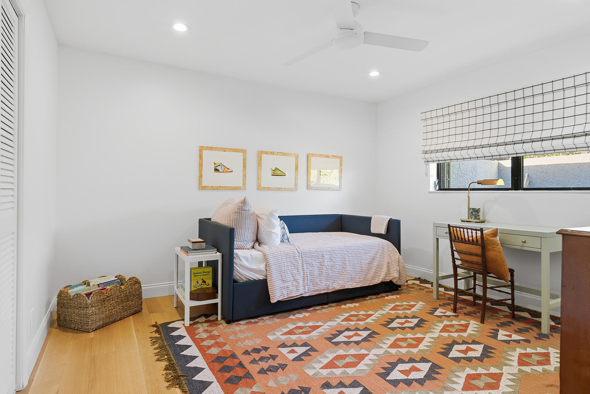 PRESIDENT COUNTRY CLUB 4 - Residential