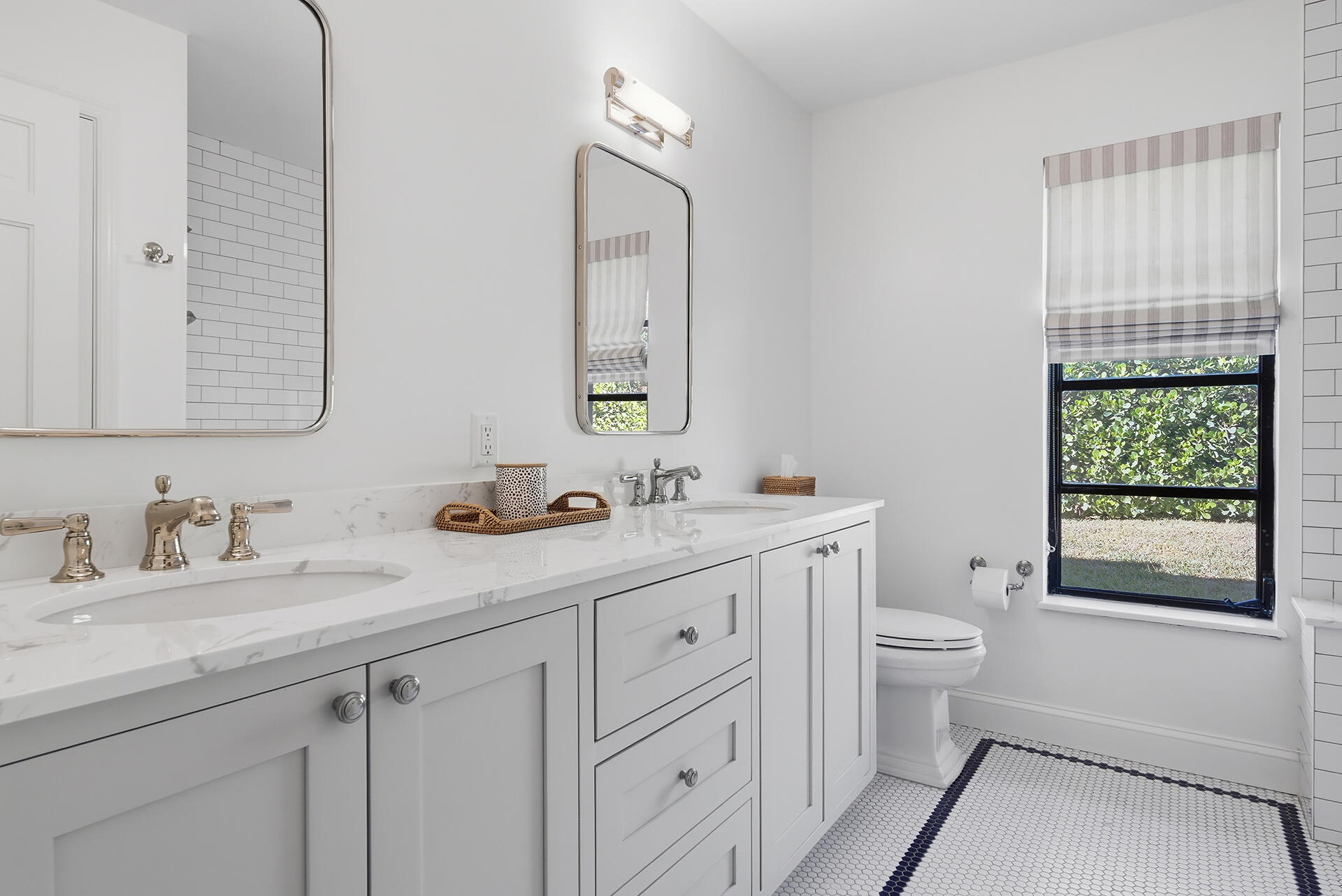 PRESIDENT COUNTRY CLUB 4 - Residential