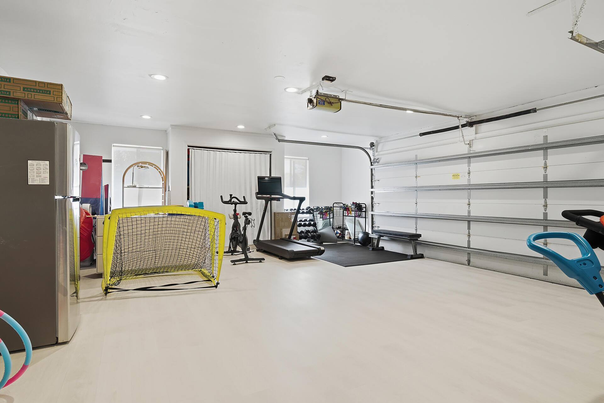 PRESIDENT COUNTRY CLUB 4 - Residential