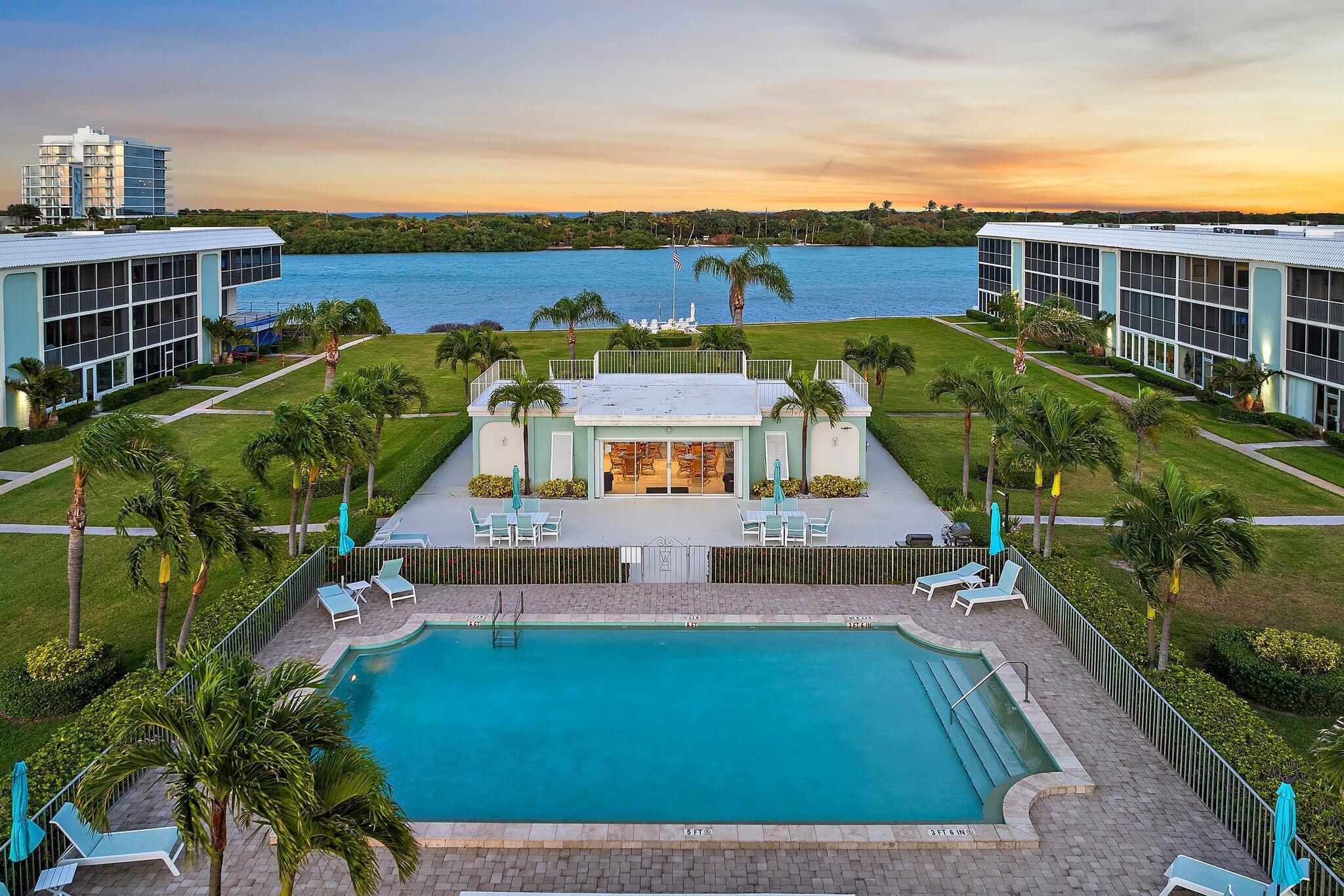 100 Waterway Road E305, Tequesta, FL, 33469/$699,000 2 100 Waterway Road E305