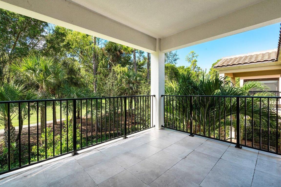 BINKS POINTE - Residential Lease