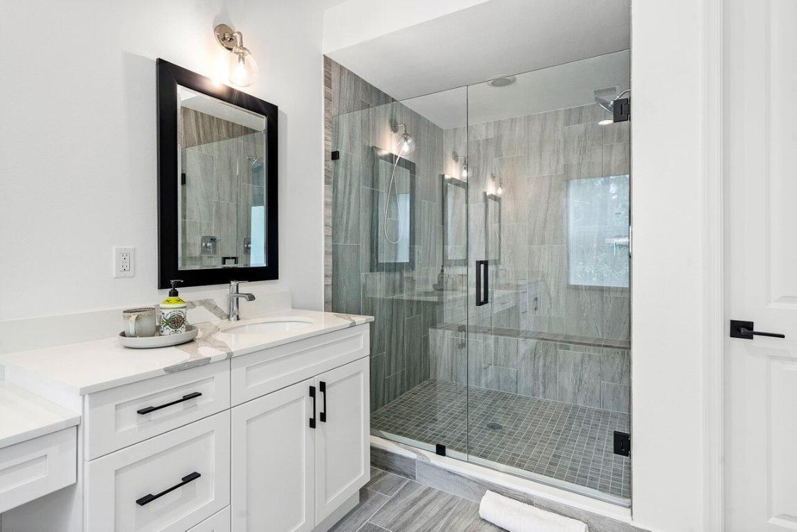 BINKS POINTE - Residential Lease