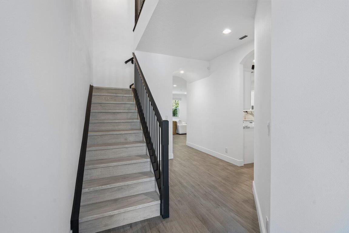 BINKS POINTE - Residential Lease