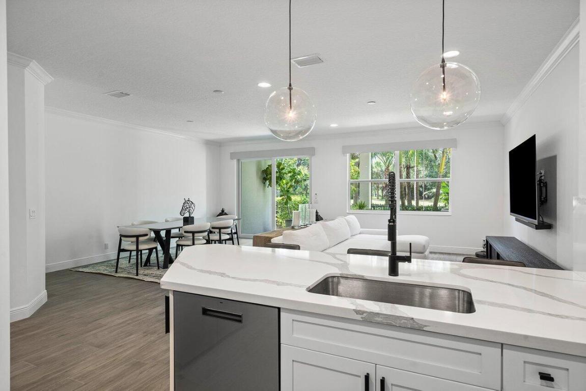 BINKS POINTE - Residential Lease