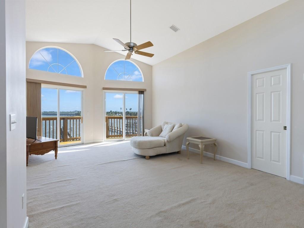 REPLAT OF POR NARANJA TR SHELLMOUND BCH - Residential