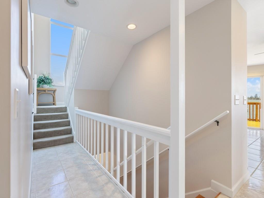 REPLAT OF POR NARANJA TR SHELLMOUND BCH - Residential