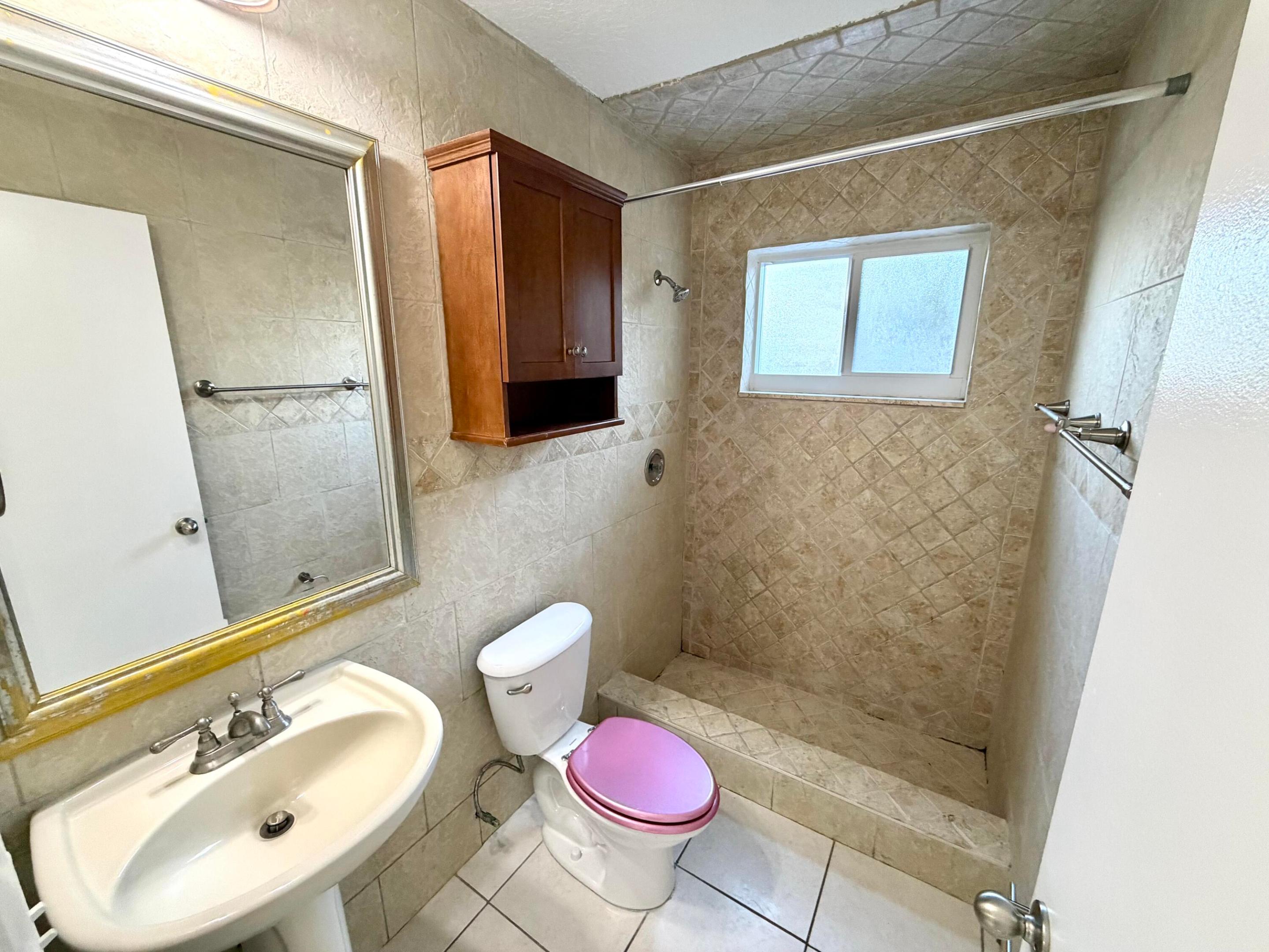 DIXIE PARK - Residential Lease