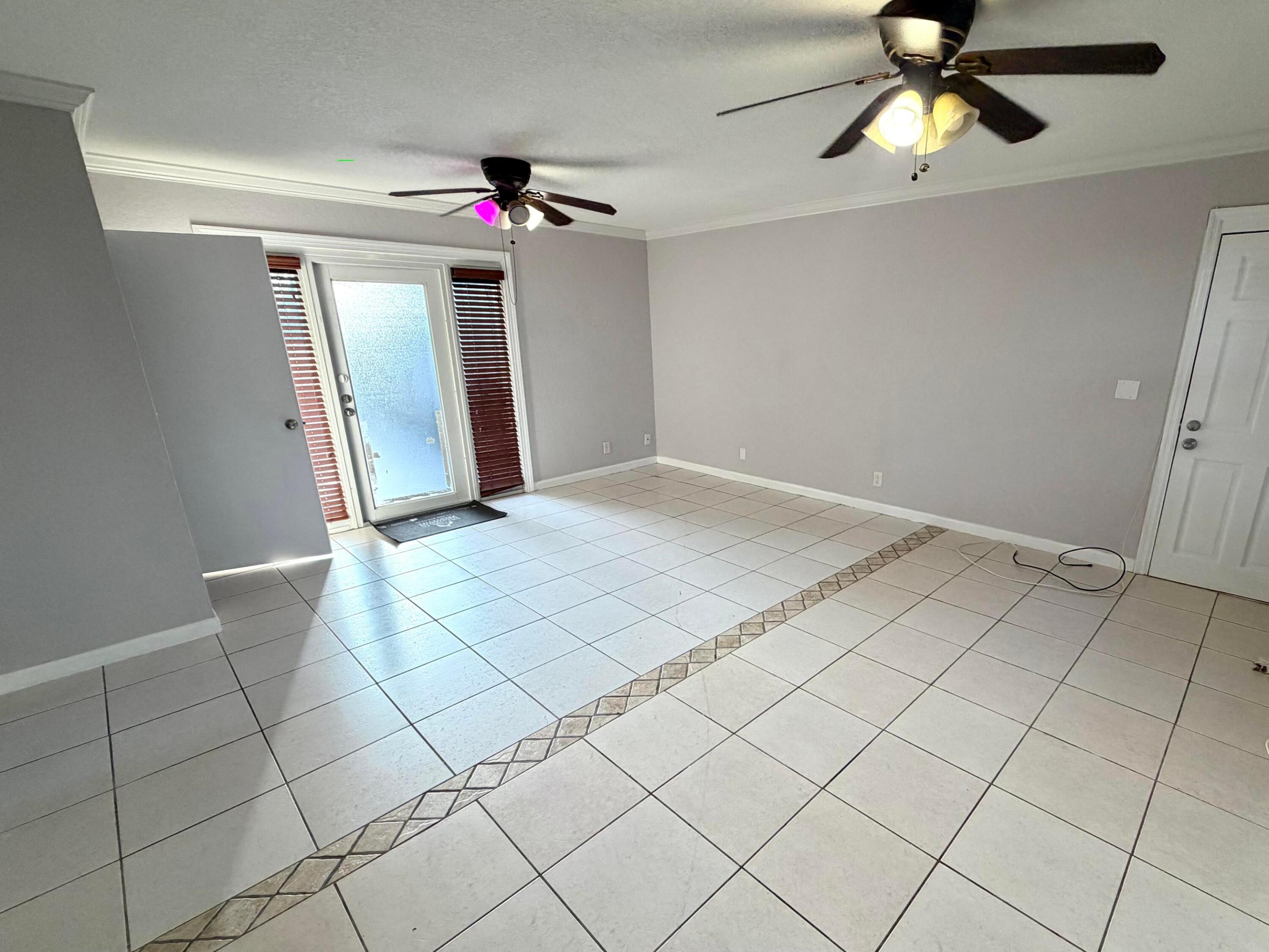 DIXIE PARK - Residential Lease