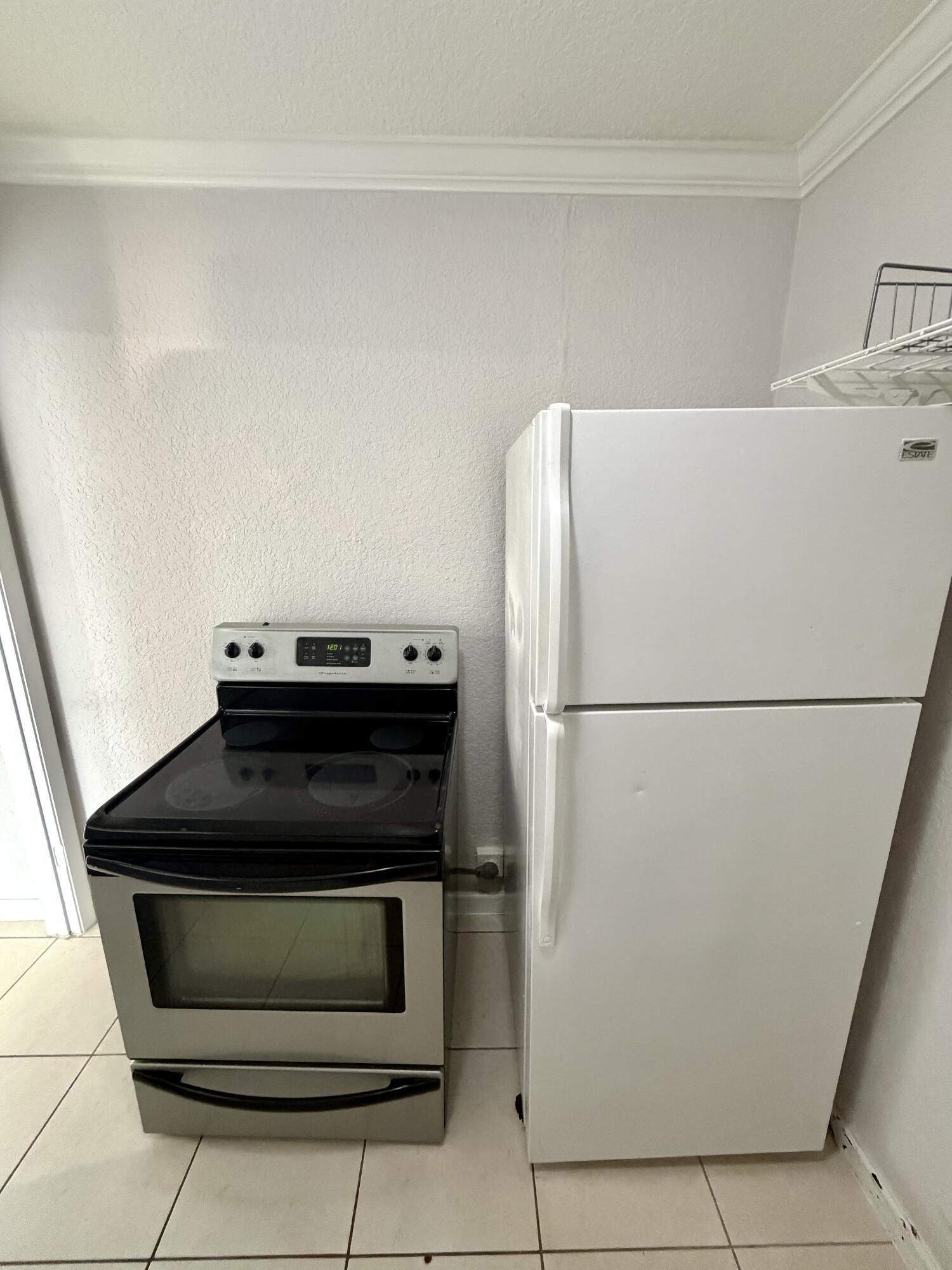 DIXIE PARK - Residential Lease