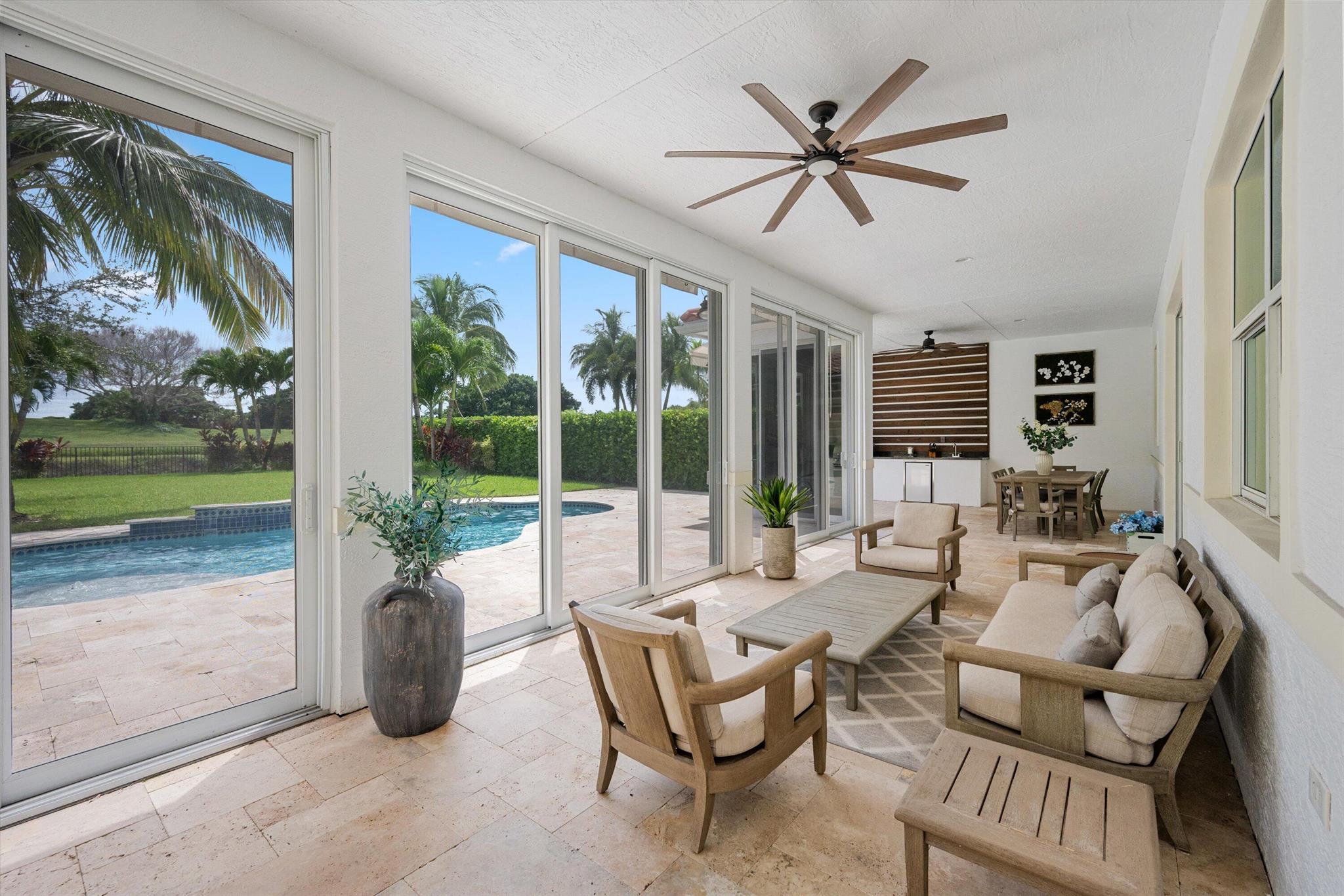 HUNTERS CHASE OF PALM BEA - Residential