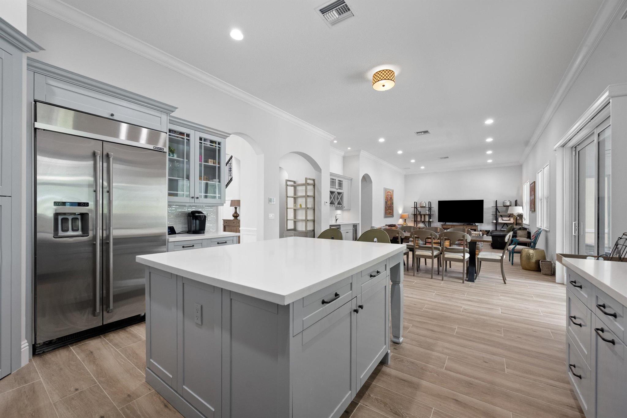 HUNTERS CHASE OF PALM BEA - Residential