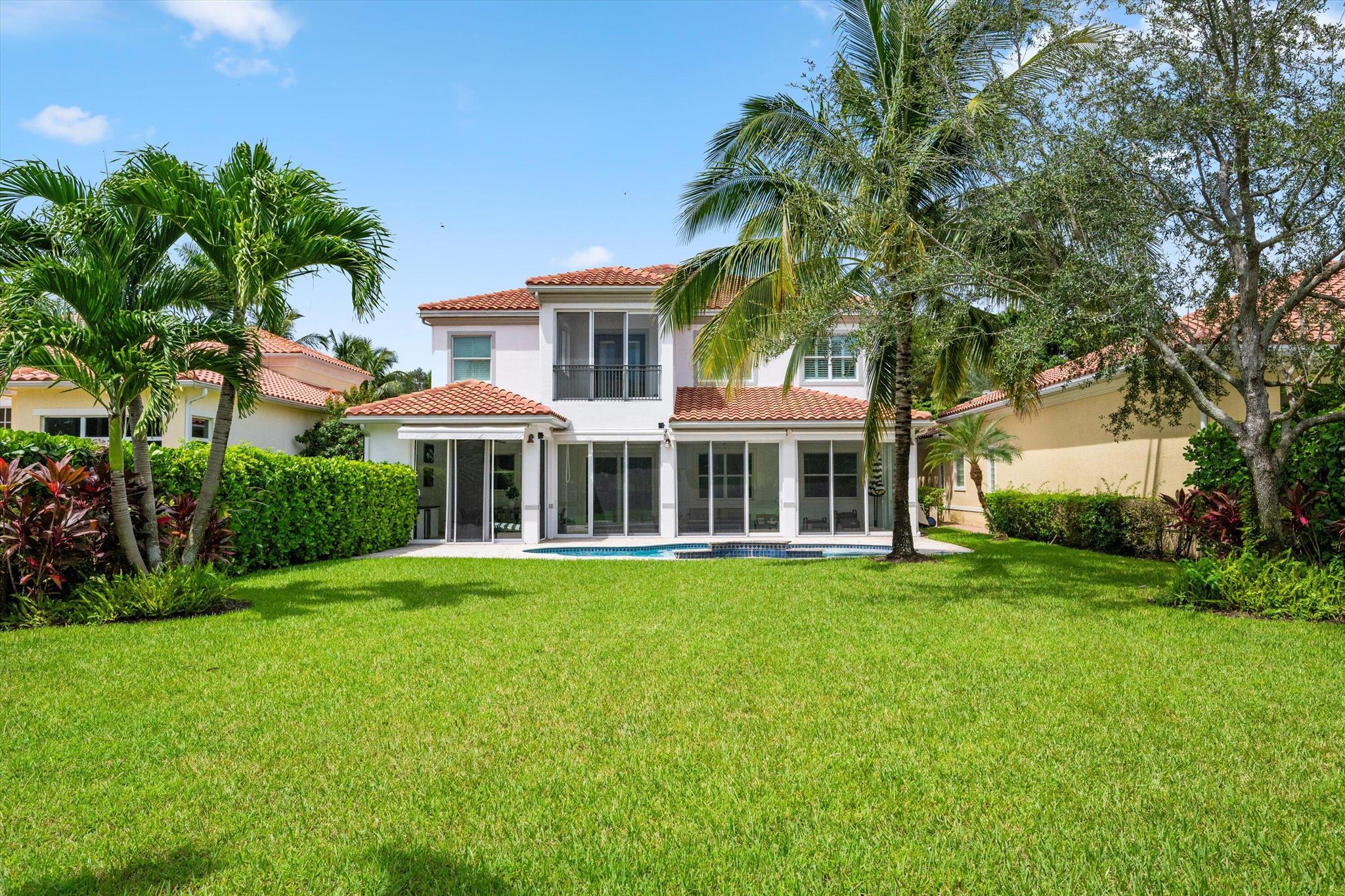 HUNTERS CHASE OF PALM BEA - Residential