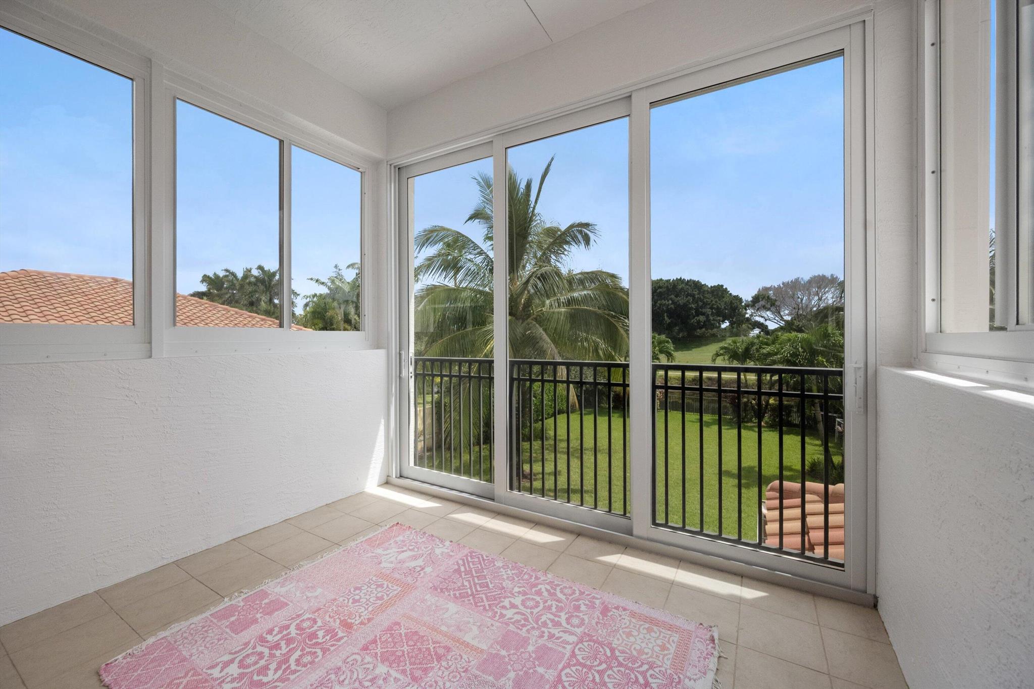 HUNTERS CHASE OF PALM BEA - Residential