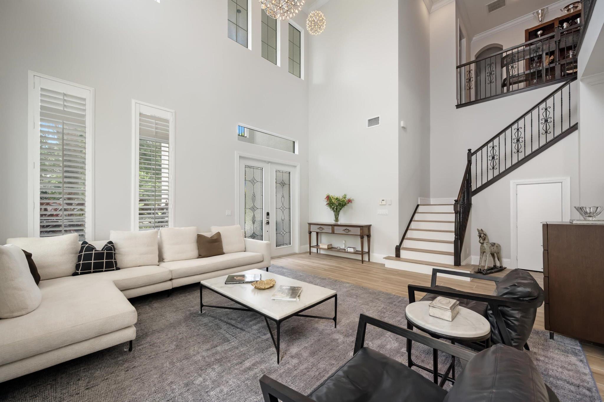 HUNTERS CHASE OF PALM BEA - Residential