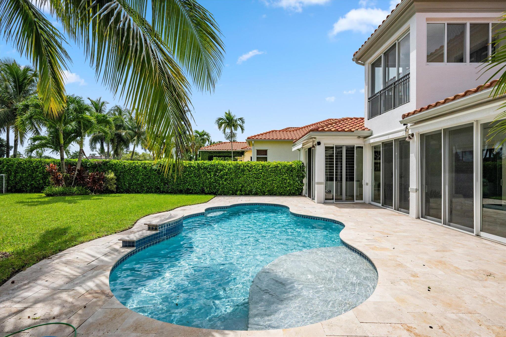 HUNTERS CHASE OF PALM BEA - Residential