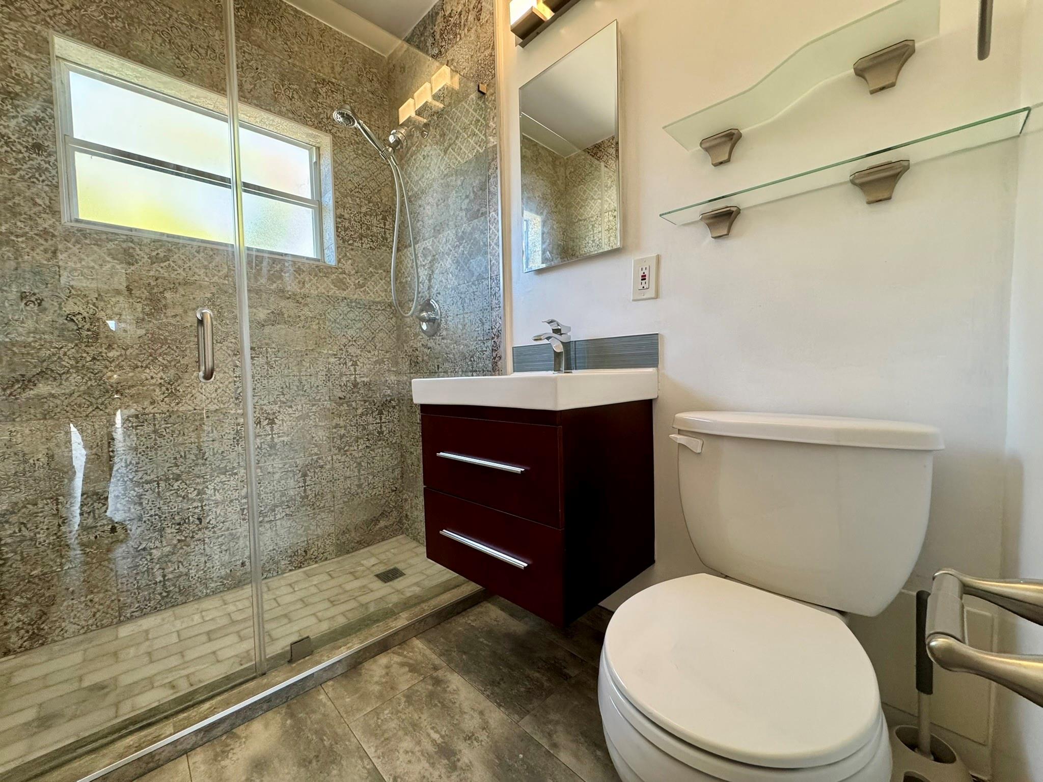 Ocean Beach Add 03 - Residential Lease