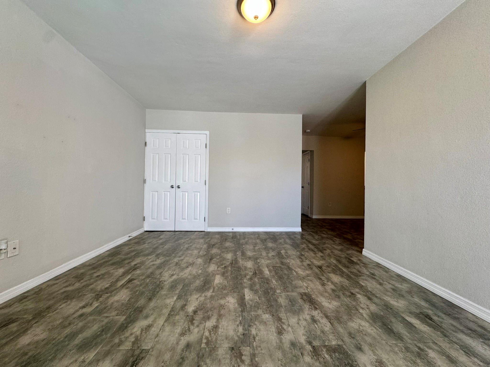 Ocean Beach Add 03 - Residential Lease