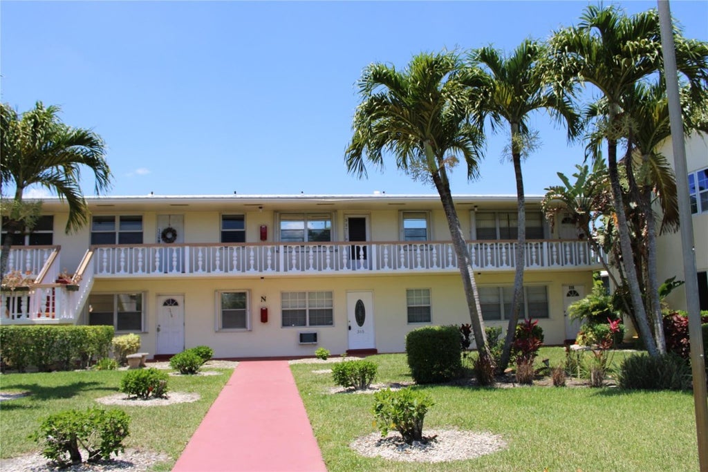 Photo of 315 Norwich #315, West Palm Beach, FL 33417 (MLS # F10534466)