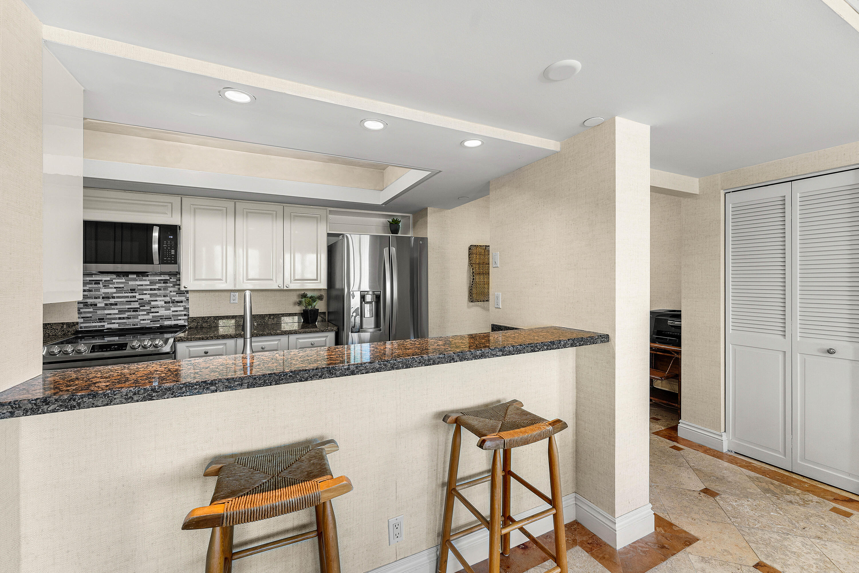 MIZNER COURT CONDO - Residential