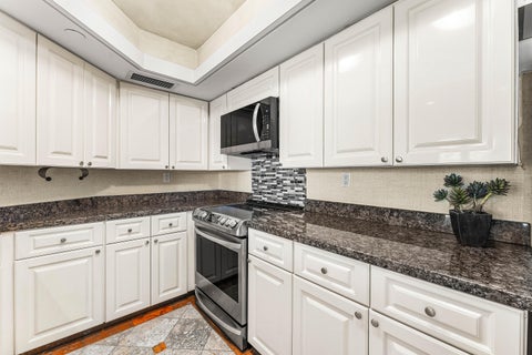 Tiny photo for 100 SE 5th Avenue #410, Boca Raton, FL 33432 (MLS # B26024519)