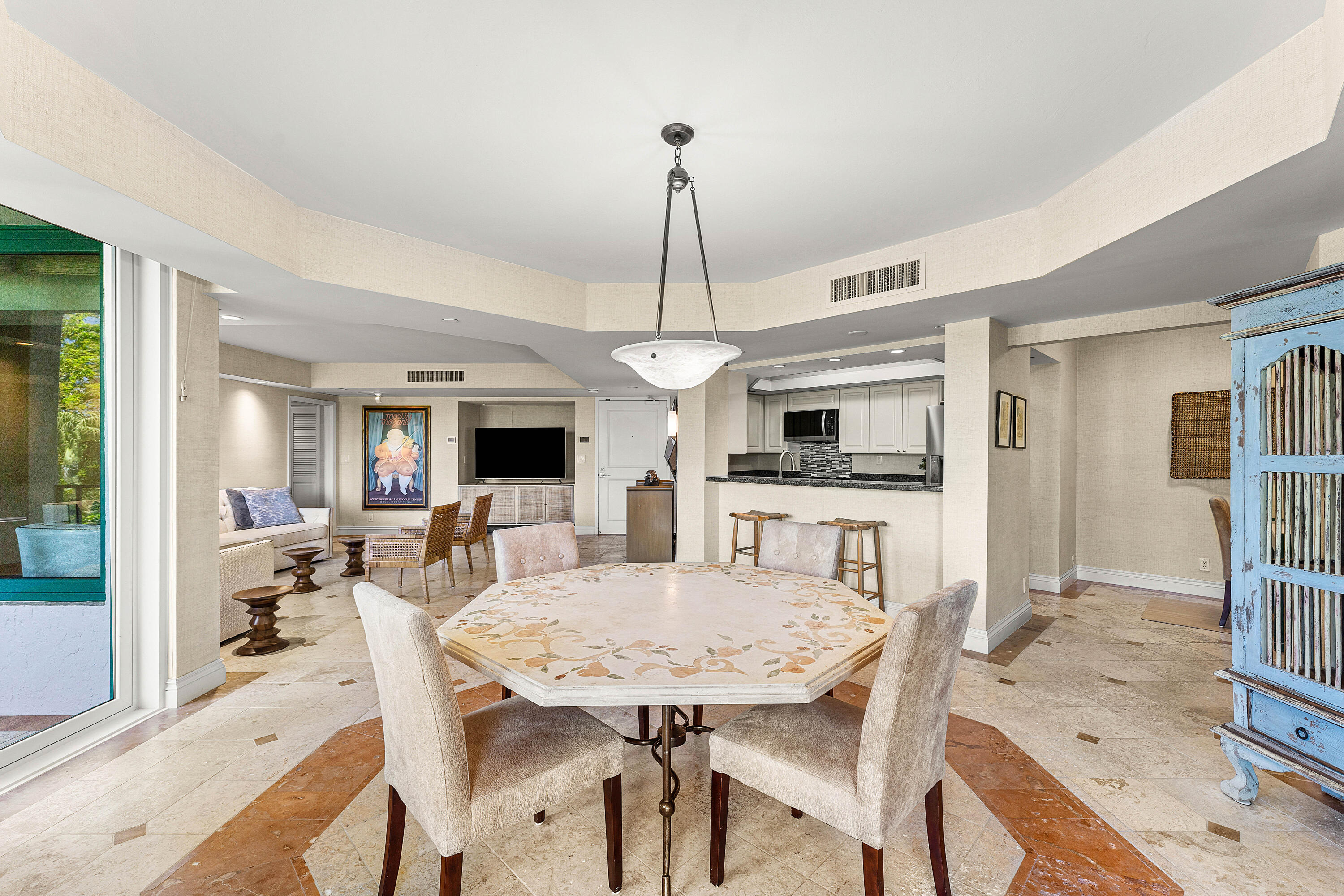 MIZNER COURT CONDO - Residential