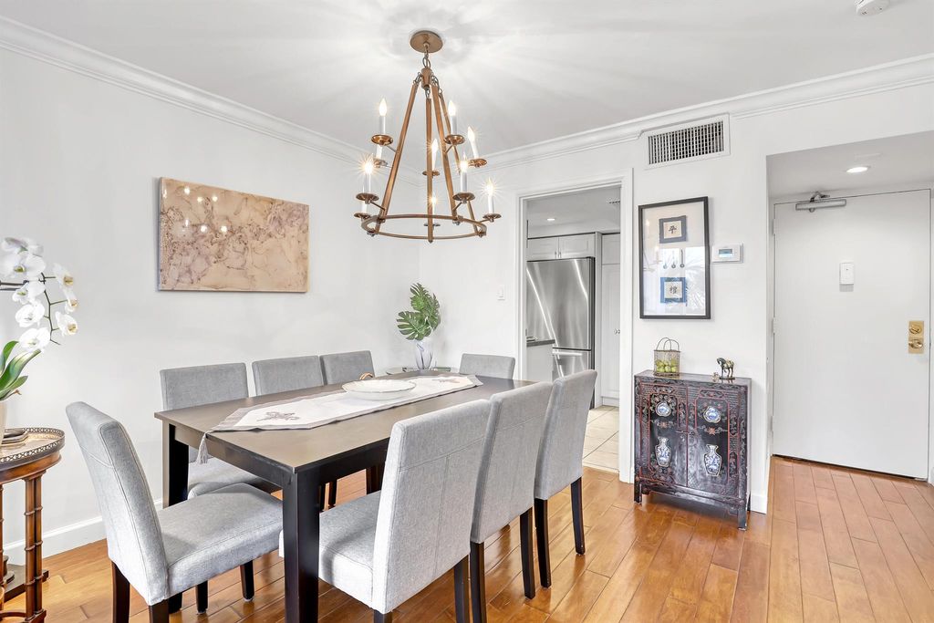 Photo of 227 Brazilian Avenue #3g, Palm Beach, FL 33480 (MLS # R11065962)