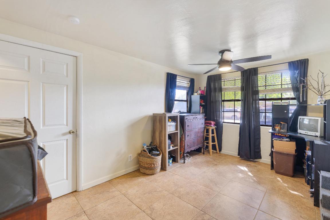 OAKLAND PARK SECOND ADD - Residential