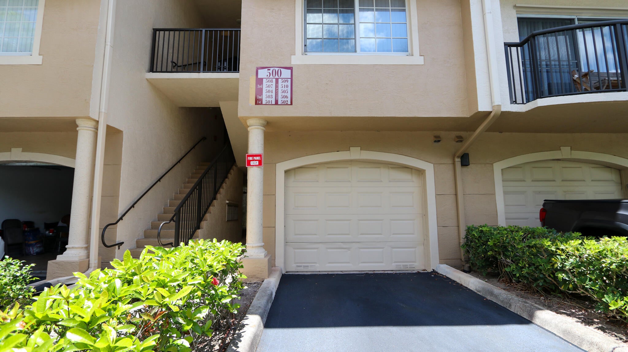 500 N Crestwood Ct Court N 502